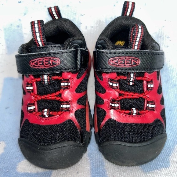 NWOT (Store Display) Toddler Size 5 Keen Chandler 2 CNX Sneakers - Picture 1 of 5